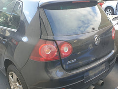 VOLKSWAGEN GOLF MK5
