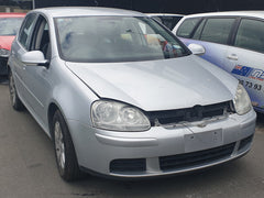 VOLKSWAGEN GOLF MK5