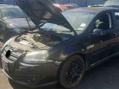 VOLKSWAGEN GOLF MK5