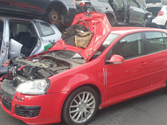 VOLKSWAGEN GOLF MK5